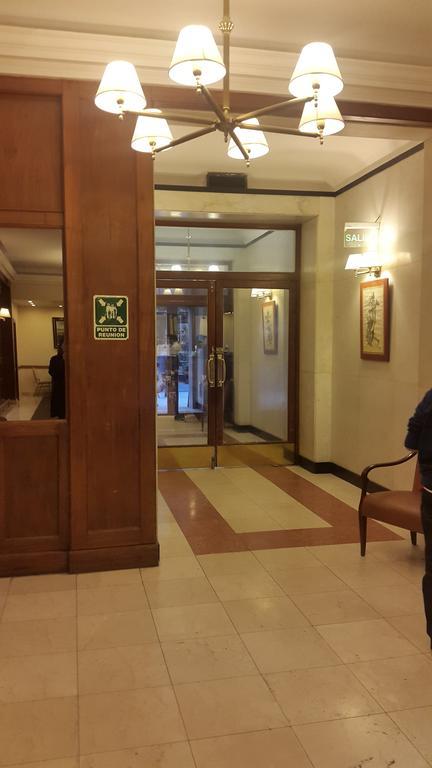 Regis Orho Hotel Буенос Айрес Екстериор снимка
