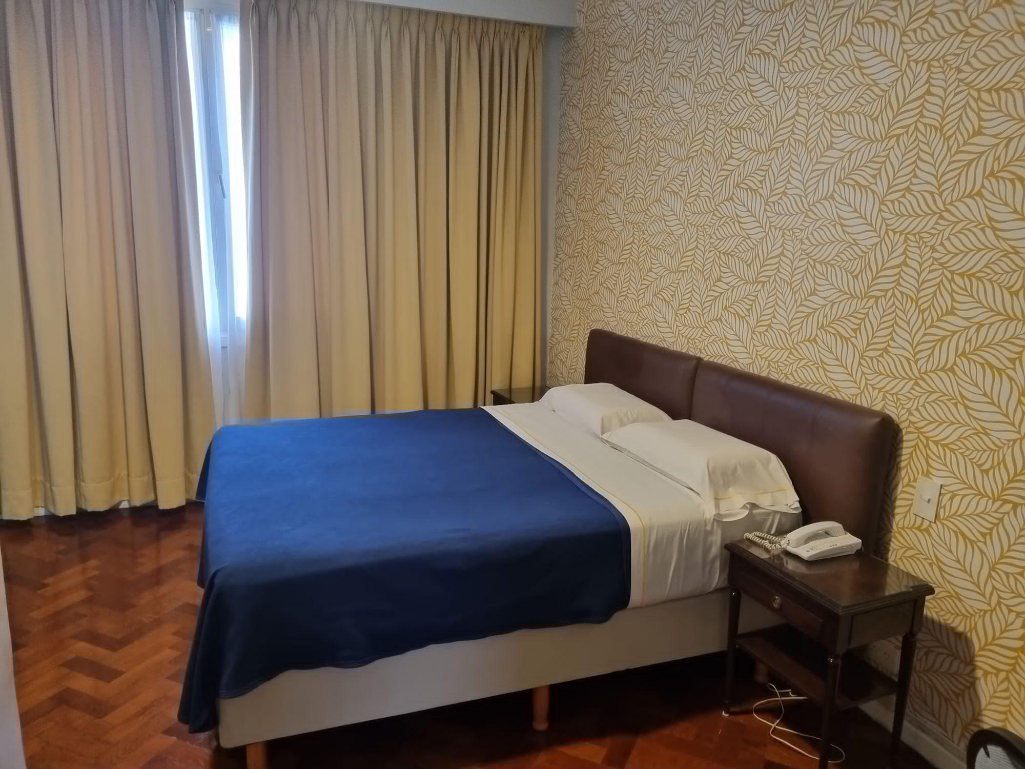 Regis Orho Hotel Буенос Айрес Екстериор снимка