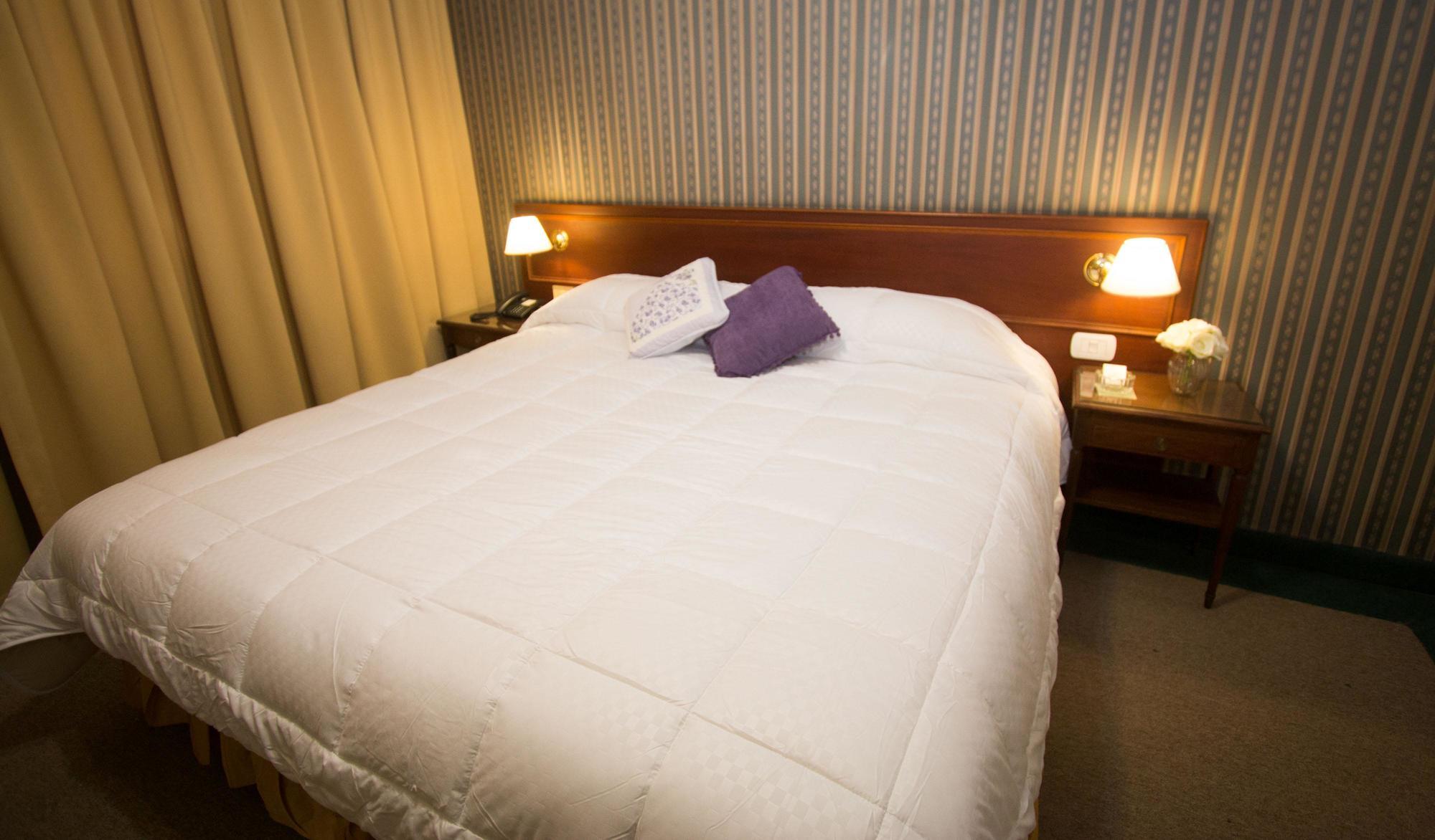 Regis Orho Hotel Буенос Айрес Екстериор снимка