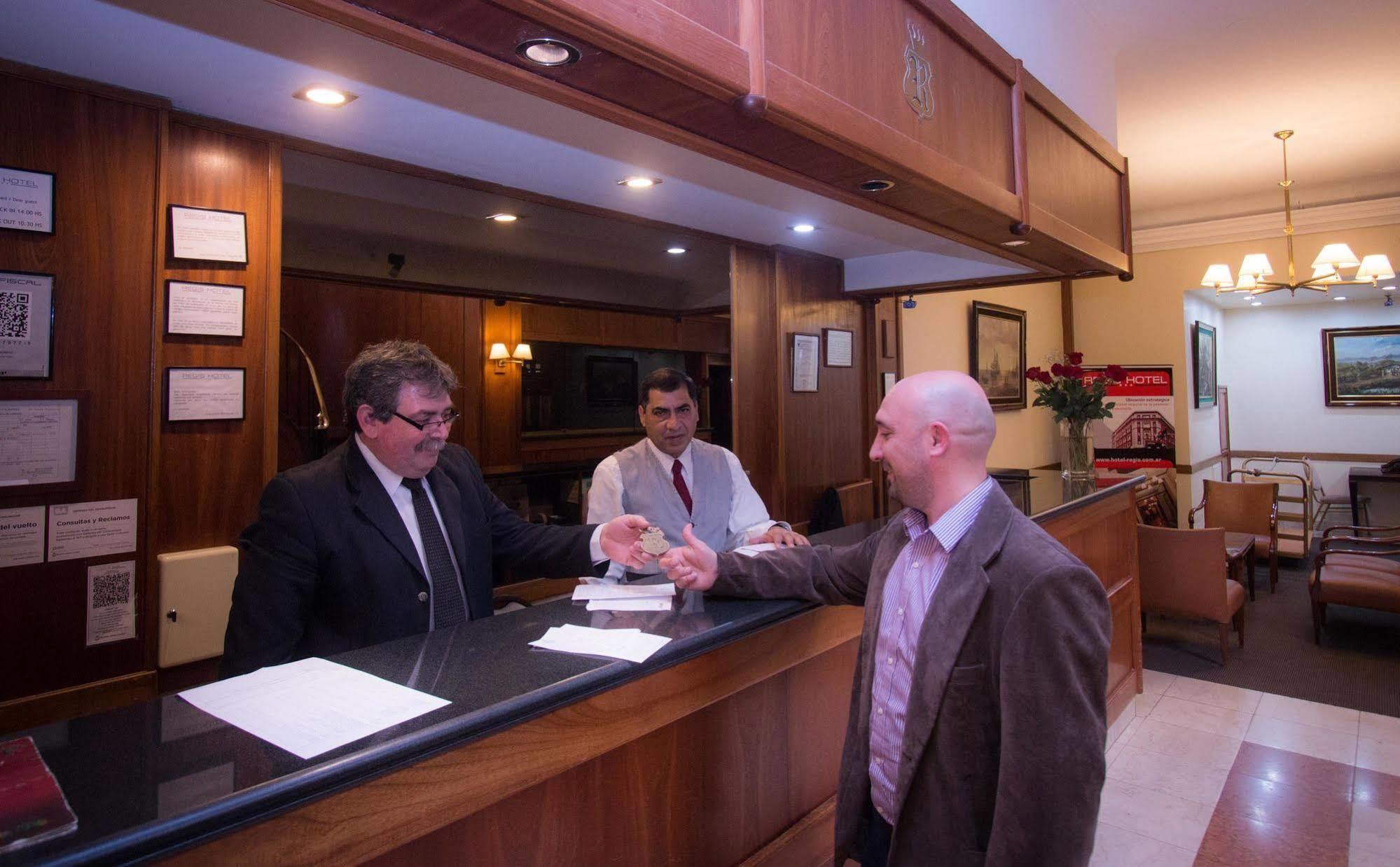 Regis Orho Hotel Буенос Айрес Екстериор снимка